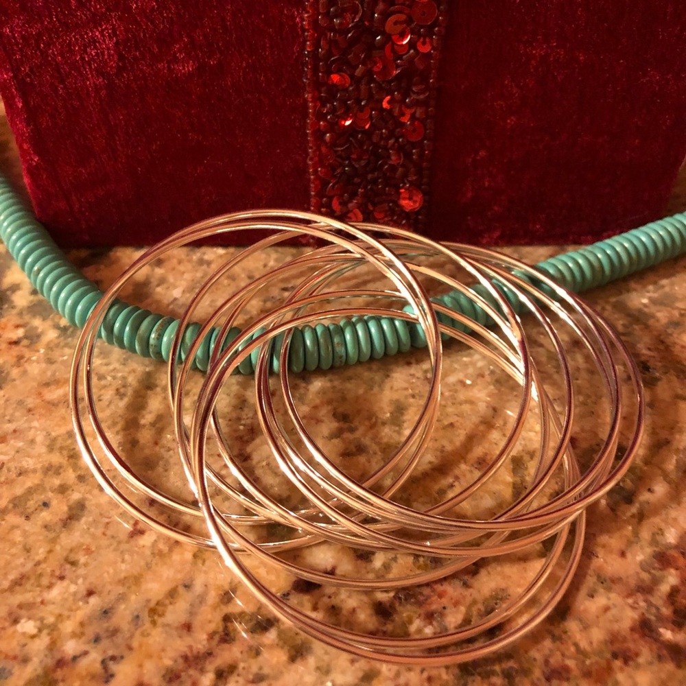 3🔴 = $25 SALE Silver Bangles 10 Connected